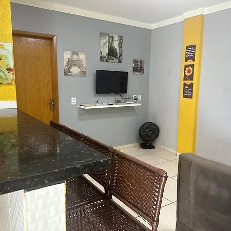 Ap Inteiro Com Ar Condicionado Apartment Goiania Exterior photo